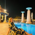 Munmun Dutta Instagram - A genuine appreciation post .. Thank you team @anantaradubai for giving me and my mother one of the best experiences in Dubai. Your entire staff made us feel at home in a foreign country especially Ainura, Sandy, Lolly , Abdou , Hossein , Sultan ji and everyone else . It couldn’t have been better than this for my mother’s first international trip.❤️ I would love to come back and stay again. You were my home away from home. All my love to you. ❤️ . . #munmundutta #appreciationpost #dubai #motherdaughtertime #uae #travel #travelmemories Dubai, United Arab Emirates