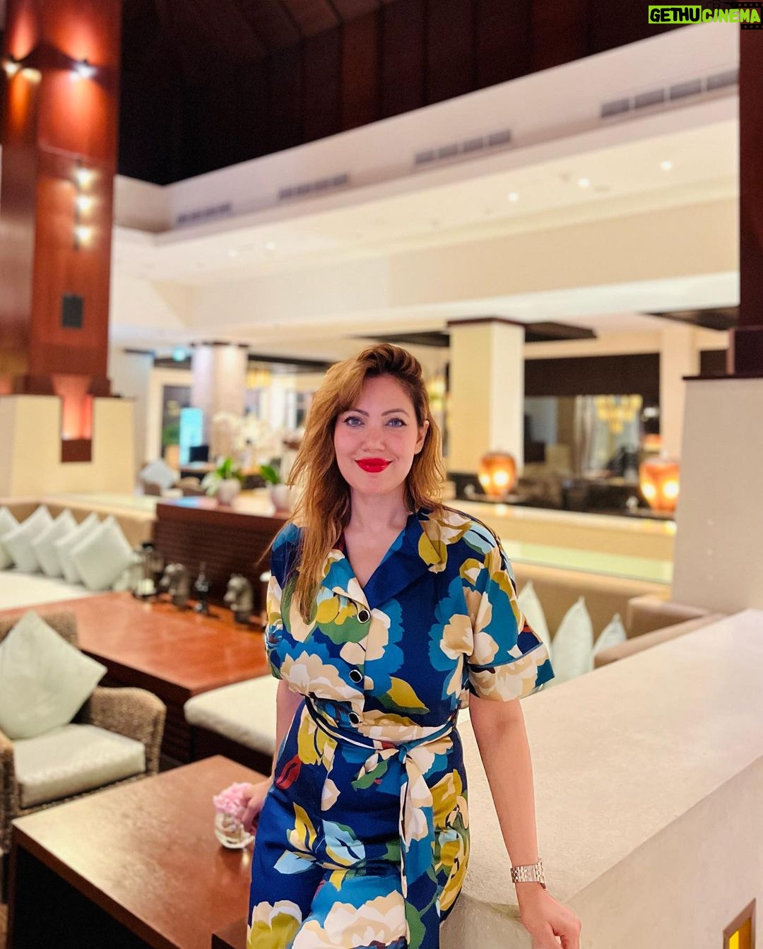 Munmun Dutta Instagram - A genuine appreciation post .. Thank you team @anantaradubai for giving me and my mother one of the best experiences in Dubai. Your entire staff made us feel at home in a foreign country especially Ainura, Sandy, Lolly , Abdou , Hossein , Sultan ji and everyone else . It couldn’t have been better than this for my mother’s first international trip.❤️ I would love to come back and stay again. You were my home away from home. All my love to you. ❤️ . . #munmundutta #appreciationpost #dubai #motherdaughtertime #uae #travel #travelmemories Dubai, United Arab Emirates