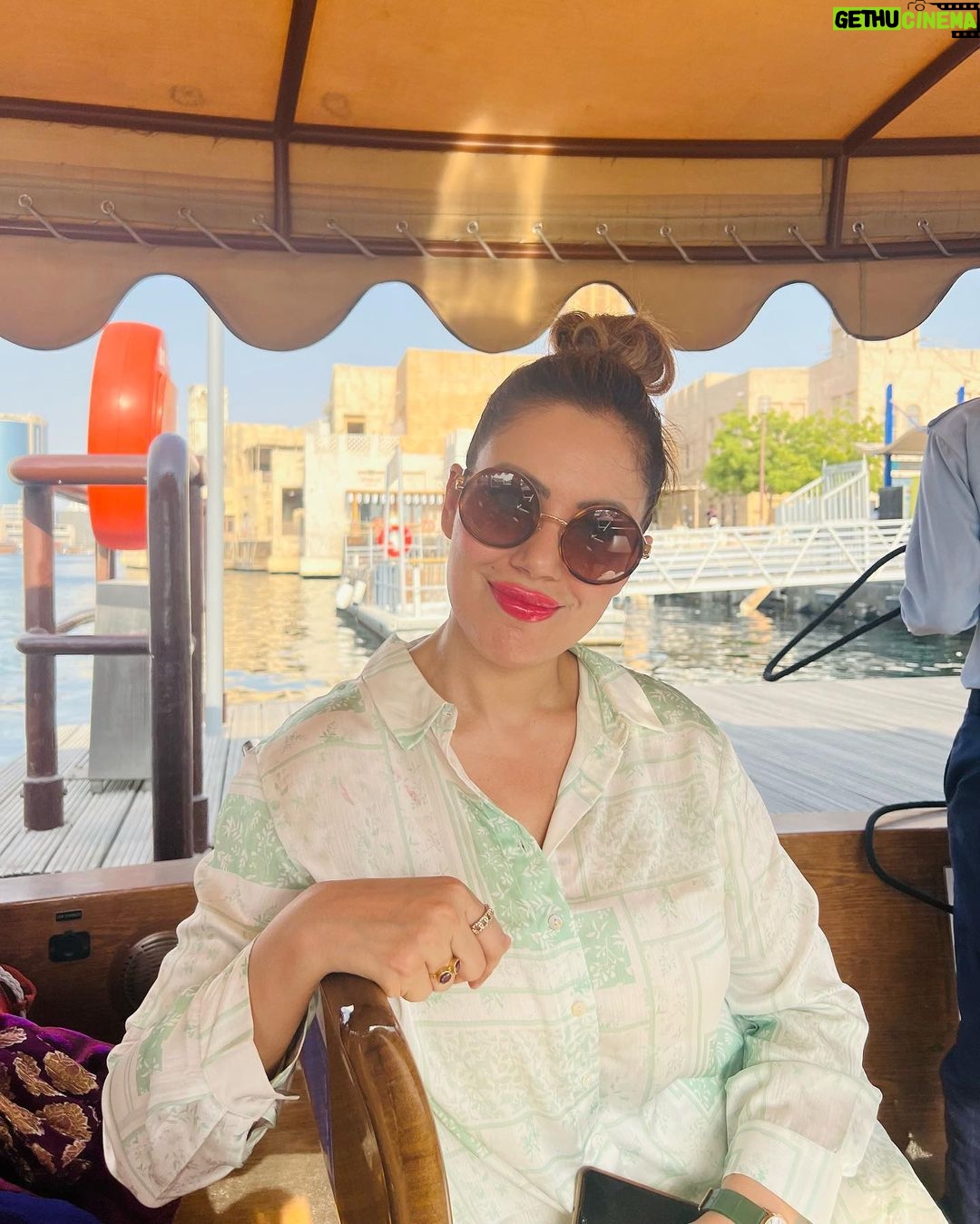 Munmun Dutta Instagram - Being a tourist in Dubai 🇦🇪 😍 … pt 3.. . . . #dubai #munmundutta #uae #uae🇦🇪 #travelgram #travelphotography #dubaidiaries #dubai🇦🇪 #travel #alfahidihistoricalneighbourhood #dubaicreek Al Fahidi Historical Neighbourhood