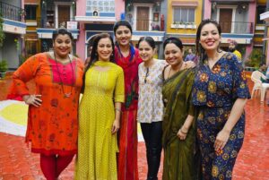 Munmun Dutta Instagram - Gratitude! Gratitude and only gratitude is what I can express today !🙏🏻❤️😍. 

I am so grateful and thankful for the way my life has taken a turn for the better in the past 15 years, grateful for the love that’s showered on me / us by everyone that has seen the show and have made us a part of their lives. ❤️

Grateful for a wonderful team of colleagues.. actors/ directors/ writers and each and everyone in the entire unit 🙏🏻❤️ 
Asit ji’s relentless pursuit and dedication for achieving one goal after another …. This is a result of everyone’s hardwork, time , passion, patience , dedication, determination and everything that can be given in this project. 

Happiest 15th Birthday Taarak Mehta Ka Ooltah Chashmah 💝 ❤️ 

.
.
#hasohasaodivas #tmkoc #taarakmehtakaooltahchashmah #15thbirthday #munmundutta #grateful #happybirthday