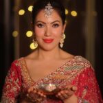 Munmun Dutta Instagram - Wish you all a very Shubho Kali Puja and a very Happy Diwali 🪔 📸- @_megapixelphotography Outfit- @fashionwithforum Jewellery- @thejewelstudiio Managed by- @afreenriazs #munmundutta #happydiwali #kalipuja