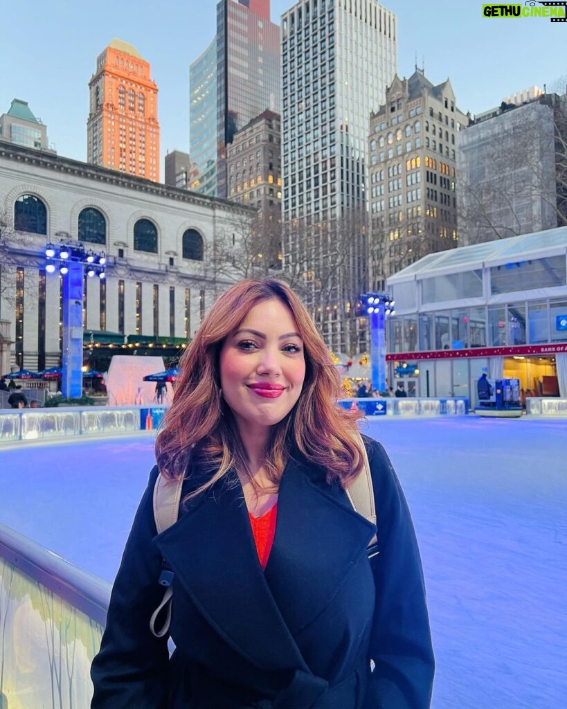 Munmun Dutta Instagram - Mandatory New York photo dump 😍 My big smile everywhere says it all .. How happy I was to be back in the cold snowy winter ❄️ , having hot chocolate or touching the snow on the ground or just the fact that I could wrap myself up in my winter clothes 🧥 back in one of my favourite cities in the world.. . #newyork #photodump #travelmoments #munmundutta #usa #solotrip #winterinnyc New York Public Library and Bryant Park