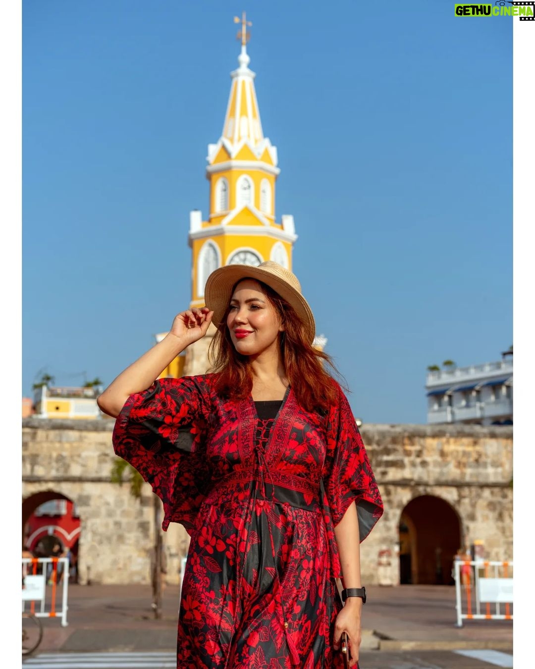 Munmun Dutta Instagram - Capturing the beauty of Cartagena through the lens of the sweetest @anabenedetti25 . This fabulous carribean destination , which is one of most frequented tourist destinations in Colombia, holds the secrets of history within its walled city, it's balconies and in the narrow stone walkways. And running around in those lanes with Ana was a real treat indeed π¨π΄π«Ά Dress @smisingbee #munmundutta #solotravel #sologirltravel #cartagena #cartagenadeindias #colombia #colombiatravel #southamerica #walledcity #carribean Cartagena De Indias, Colombia