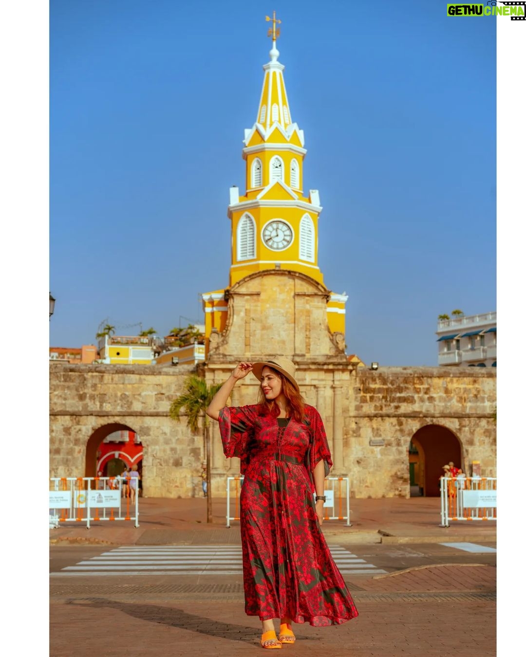 Munmun Dutta Instagram - Capturing the beauty of Cartagena through the lens of the sweetest @anabenedetti25 . This fabulous carribean destination , which is one of most frequented tourist destinations in Colombia, holds the secrets of history within its walled city, it's balconies and in the narrow stone walkways. And running around in those lanes with Ana was a real treat indeed π¨π΄π«Ά Dress @smisingbee #munmundutta #solotravel #sologirltravel #cartagena #cartagenadeindias #colombia #colombiatravel #southamerica #walledcity #carribean Cartagena De Indias, Colombia