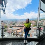 Munmun Dutta Instagram – Throughout the 80s and 90s,  𝐂𝐨𝐦𝐮𝐧𝐚 𝟏𝟑  was considered to be one of the most dangerous neighborhoods in the world. It was run by violent drug trafficking organizations, who used the poor, sprawling hillside barrio as a transit route in and out of the city, and served as a stronghold for guerrillas, gangs, and paramilitaries. 
 
During operation ORION in 2002 by the then president , the neighborhood’s residents were caught in the crossfires resulting in many injuries and death. 

In 2011, the government installed a series of outdoor escalators that connected parts of the once chaotic and isolated hillside neighborhood to the city below.

Local artists came out to brighten up their neighborhood.

The result was the creation of one of the most colorful communes in Medellín filled with murals and graffitis. Many murals tell the story of  𝐂𝐨𝐦𝐮𝐧𝐚 𝟏𝟑 , about operation ORION and their violent and sad past and also depicts a hopeful future ❤️🇨🇴

It still is a poor and not entirely safe neighborhood but the future looks brighter for what was once one of the most dangerous neighborhoods in the world. 
🫶🏻

#munmundutta #mytravelstory #comuna13 #comuna13demedellín #comuna13graffititour #colombia #medellin #history #streetart #solotravel #mytraveldiary Comuna 13, Medellín, Colombia