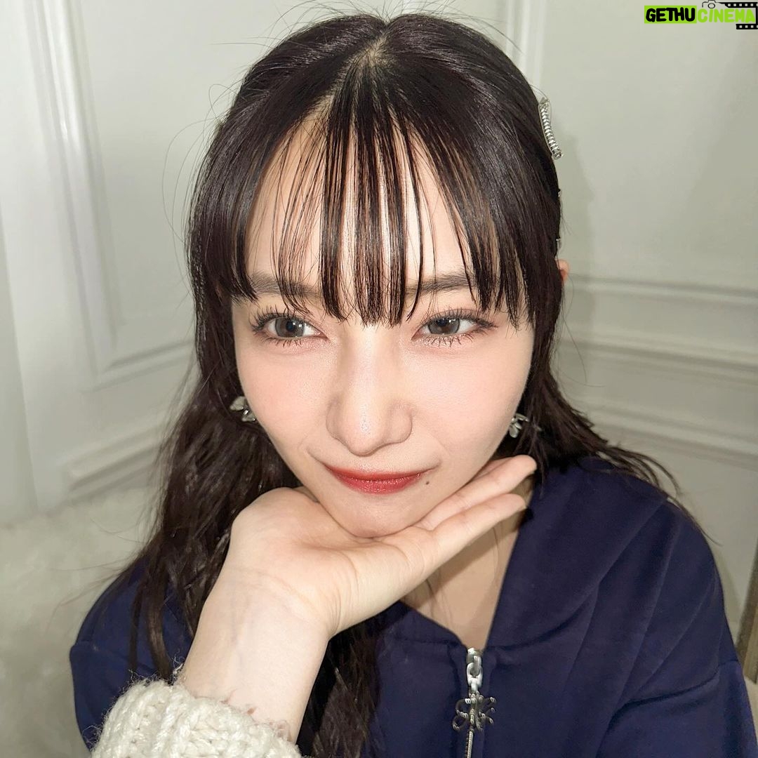 Murase Sae Instagram - #dailylook なかなか懐きませんが🙏🦊