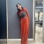 Murase Sae Instagram - #dailylook TBSラヴィット！ 「アルコ＆ピースのお悩みアナウンサー変身計画」 ありがとうございました😊 ラヴィットのロケはハワイぶり🐰🧡嬉しい☺️