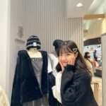 Murase Sae Instagram - #dailylook ANDGEEBEE梅田EST店イベント🎄💕 来てくれたみんなさんありがとうございました！ いやあ。とても、癒された☺️会えて、嬉しかったです🙏 大阪めーーーちゃ寒いから風邪ひかないでください🥲 また来年たくさん会おう！✨✨ #ANDGEEBEE