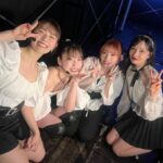 Murase Sae Instagram - #dailylook #渋谷凪咲卒業コンサート 本日、 #Queentet で2曲歌わせていただきました❕ 久々なはずなのに、集まるとみんな一瞬であの頃に戻れるのは、素敵で特別な関係なんだと改めて実感した🩷💙💛💜 なぎ！たくさん背負って、立ち向かって、乗り越えてきた凪咲の背中はすごく大きくて頼もしくて、カッコよかったよ😊✨ そして今日の笑顔、とびっきり可愛かった☺️🌻☀️ NMB48にいてくれてありがとう！本当に、お疲れ様💐 見届けてくれた皆様、ありがとうございました^_^ 大阪寒いので風邪ひかないように気をつけてくださいね🧣🧤