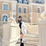 Murase Sae Instagram - #dailylook BLACK and WHITE🖤🤍☁️🕷️ ANDGEEBEE Holiday Coordinate(: #ANDGEEBEE #christmas #fashion