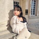 Murase Sae Instagram - #dailylook BLACK and WHITE🖤🤍☁️🕷️ ANDGEEBEE Holiday Coordinate(: #ANDGEEBEE #christmas #fashion
