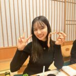 Murase Sae Instagram - #dailylook 大阪じかん👶🏻👧🏻👩🏻👵🏻 前髪好評で、うっれしー🩷🐰🍦
