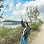 Murase Sae Instagram - #dailylook おはよう🌞 ひと息つきながら🚲☁️ 한강 (Han River, 漢江)