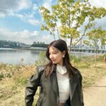 Murase Sae Instagram - #dailylook おはよう🌞 ひと息つきながら🚲☁️ 한강 (Han River, 漢江)
