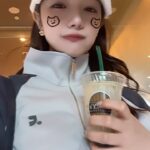 Murase Sae Instagram – #dailylook
土日に弟が遊びに来てて、昨日がお誕生日だったおばあちゃんの誕プレを一緒に選ぶなどした🐒✨