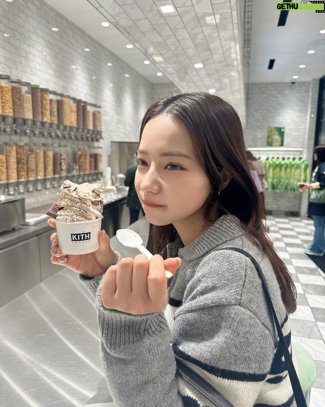 Murase Sae Instagram - #dailylook 土日に弟が遊びに来てて、昨日がお誕生日だったおばあちゃんの誕プレを一緒に選ぶなどした🐒✨