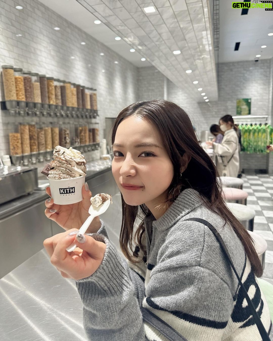 Murase Sae Instagram - #dailylook 土日に弟が遊びに来てて、昨日がお誕生日だったおばあちゃんの誕プレを一緒に選ぶなどした🐒✨