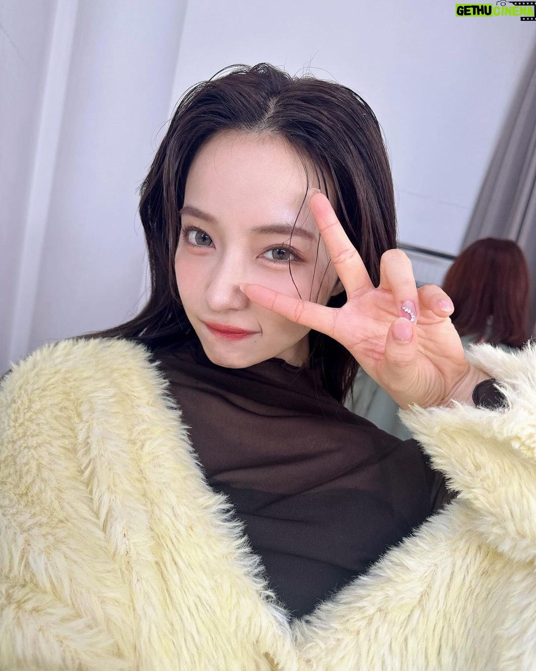 Murase Sae Instagram - #dailylook Ray1月号、本日より☺︎♡