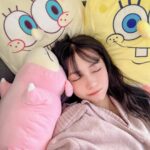 Murase Sae Instagram - #dailylook なんだろな、実家に帰るたびスポンジボブ増えてるんだよな🤔🧽笑