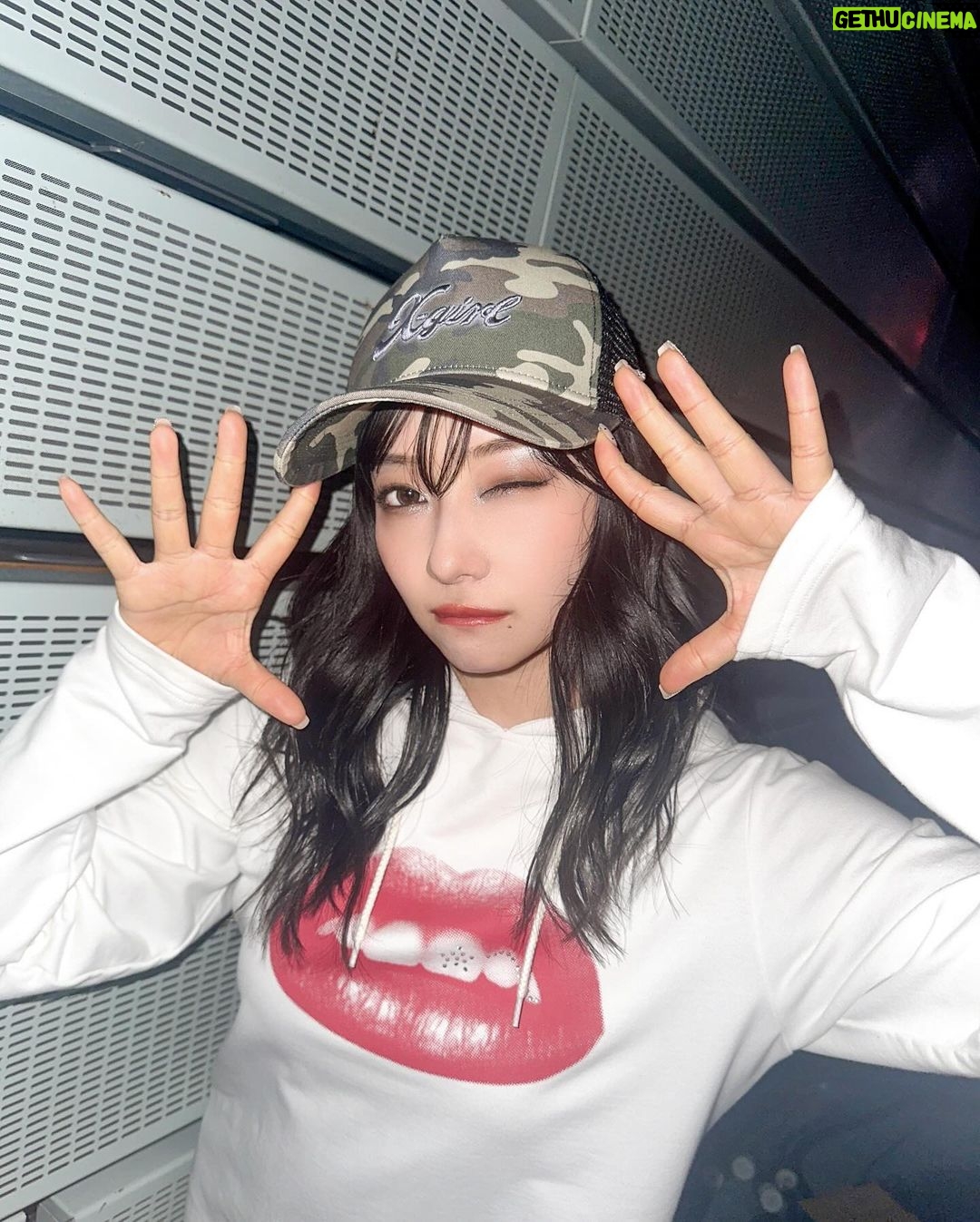 Murase Sae Instagram - #dailylook TGCๅๆญๅฑฑ๐ ไปๅนดใๆฅใใฆๅฌใใใงใ^_^ @xgirljp ใใใจ @azulbymoussy_official ใใใฎในใใผใธ ใใใใจใใใใใพใใ๐ซถ๐ป๐ ใใกใใจใใผใใใใใ่ฆใใฆใใใผ๏ผ๏ผ๏ผ๏ผโจโจ ใปใใจใใซใๅฌใใ๏ผใใใใจใใญ^_^ ใฟใชใใใฎใใใใงๆฅฝใใ๏ผๆฅใซใชใใพใใโค๏ธ ใพใไผใใพใใใใซใ๐ #TGC #ๅๆญๅฑฑ