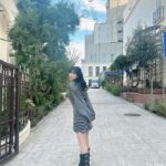 Murase Sae Instagram - #dailylook サンプルから修正を重ねて 360度どこからみても可愛いシルエットにできた💖 今日から発売です^_^ @andgeebee_official ドロストフーディーワンピ▶︎2/2 和歌山つーいた！明日TGCで会いましょう☺️