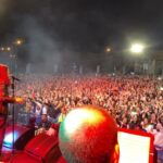Murat Kekilli Instagram - Bu yıl gerçekleşen en çılgın konserler.🤘🎸🤘
