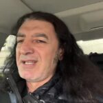 Murat Kekilli Instagram – Her cumartesi akşamı saat 23:30’da @trtmuzik programında buluşuyor muyuz? Bu haftaki konuğum Karadeniz’in incisi @hulyapolatofficial 😎🤘🎸🤘