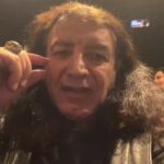 Murat Kekilli Instagram – Sevgili dostum, kardeşim Murat Göğebakan’ın 8 Aralık’ta vizyona girecek olan “Kalbim Yaralı” filminin galasındayız! 🎸🤲🎸🤘❤️
#muratgöğebakan 
#kalbimyaralı