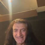 Murat Kekilli Instagram - Küs Martı’ya gösterdiğiniz yoğun ilgi ve alakadan dolayı teşekkür ediyoruz.❤️🎸🤘🌙