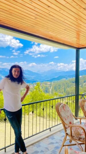 Murat Kekilli Instagram - Bayramınız kutlu olsun,nice bayramlara millet.🤘🎸❤️