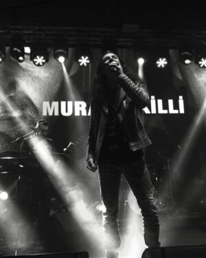 Murat Kekilli Instagram - Dön Dönebilirsen.🤘🎸