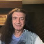 Murat Kekilli Instagram - Yeni şarkı ve klip geliyor,ne diyorsunuz? 😊❤️🤘🎸