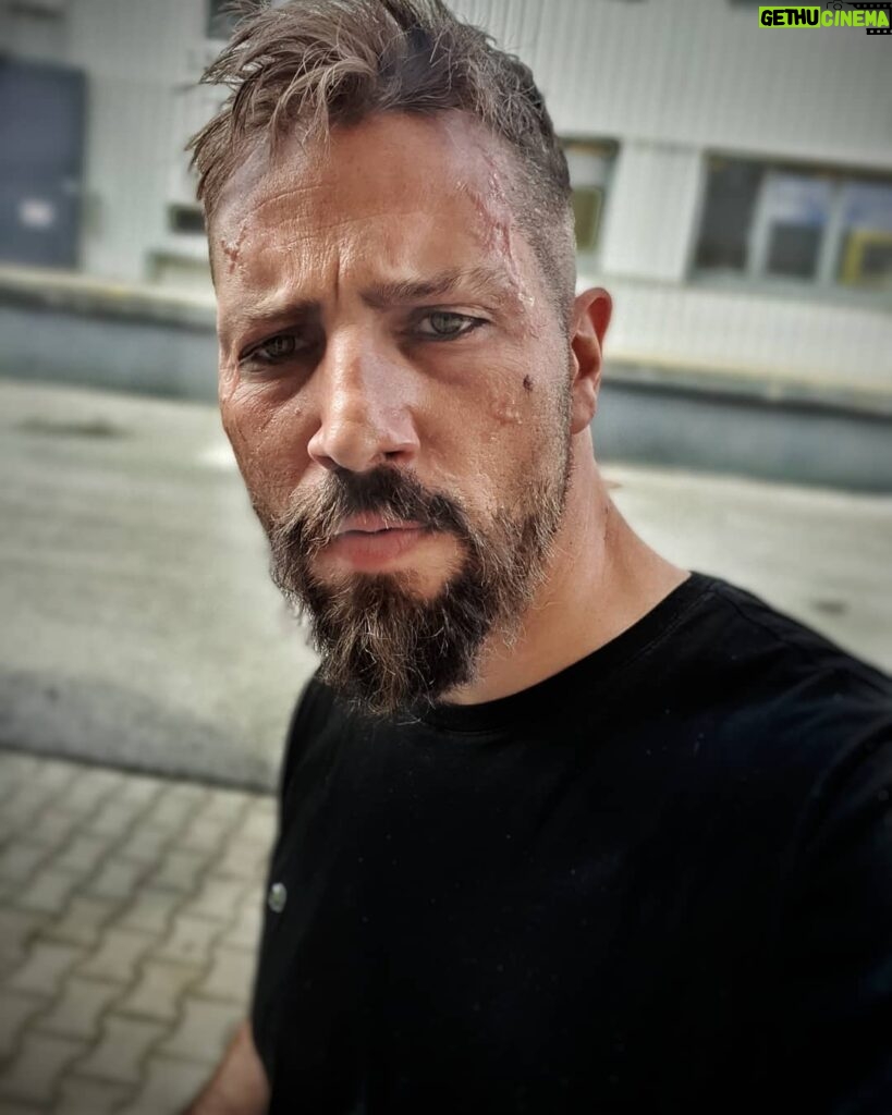Murathan Muslu Instagram - maskenprobe - next project - Info 2020 Vienna