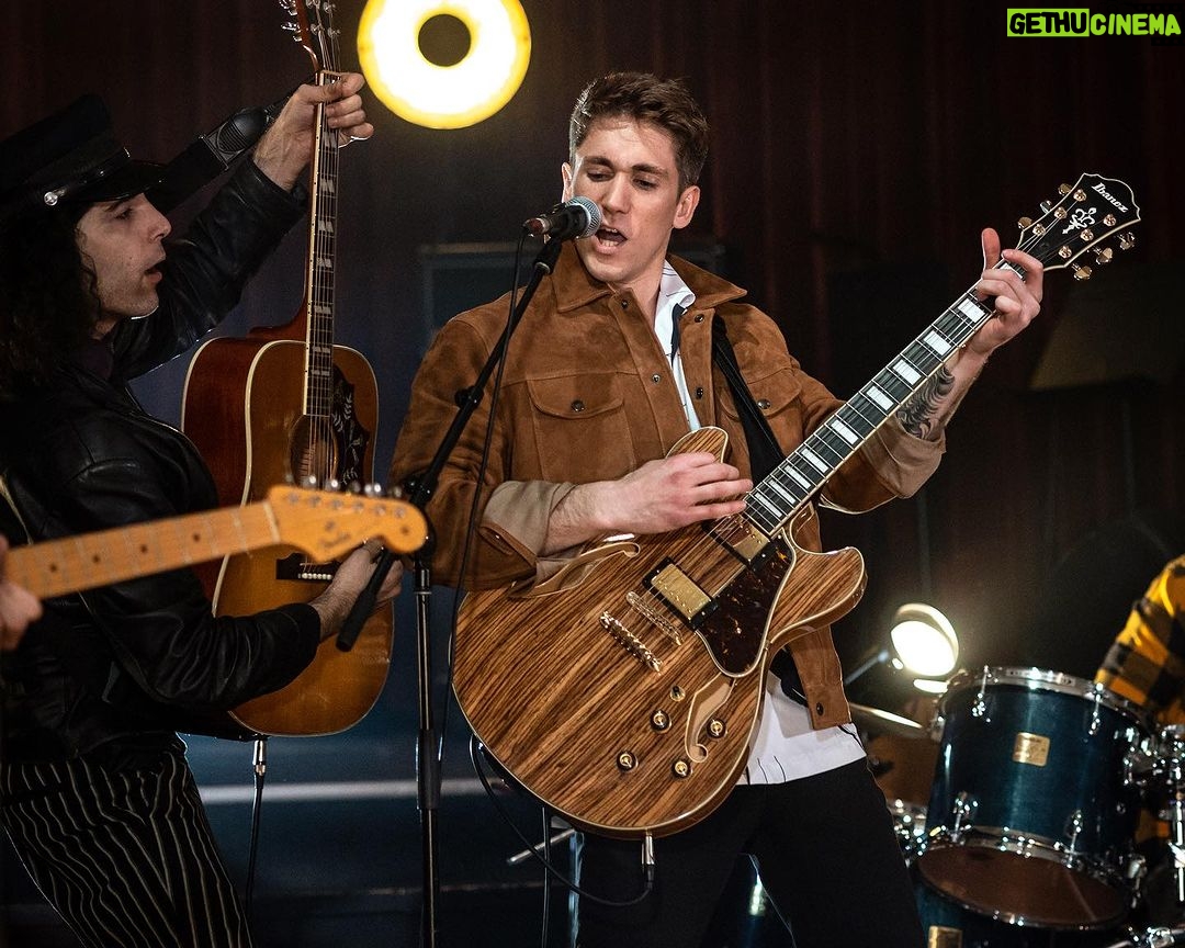 Myles Erlick Instagram - Playing the El Mocambo with these fella’s on JULY 15th🔥A good old fashion rock concert coming your way😎 @theelmocambo • • • • 📷: @walkerviewphoto #liveshow #concert #music #country #rock #elmocambo #toronto #venue #lifestyle #insta #explore Toronto, Ontario