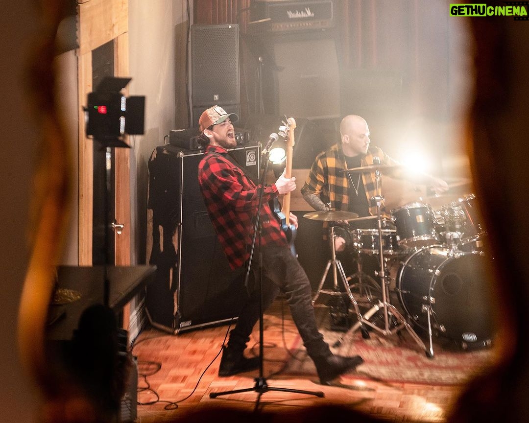 Myles Erlick Instagram - Playing the El Mocambo with these fella’s on JULY 15th🔥A good old fashion rock concert coming your way😎 @theelmocambo • • • • 📷: @walkerviewphoto #liveshow #concert #music #country #rock #elmocambo #toronto #venue #lifestyle #insta #explore Toronto, Ontario