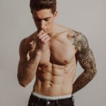 Myles Erlick Instagram - Work hard, stay disciplined and be patient👊🏼 📷: @dhyn3s • • • • #artist #photoshoot #explore #musician #photography #fitness #training #producer #instagram #insta #indie #lifestyle #2024