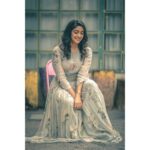NAKSHATRA TRINAYANI Instagram - Those vibes around us while we smile 😍🥰 do you feel them too?? ❤🤩😇 . . . #HappySoul #tuesdayvibes #smileforyou #smilemore #selflove #innerpeace #innerbeauty #ThursdayVibes #WorkLove #SelfLove #HappySoul #divinitywithin #smileforyourself #happiness #loveyourself #photoshoot #diva #favoriteperson