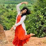 NAKSHATRA TRINAYANI Instagram - 🌈 . @nakshatratrinayani @nakshatra_trinayani . #my #love #dance #kuchipudi #photography #nature #naturephotography #air #peace #sun #naturelovers #traveller #dreamer #feelgood #❤️ #💚 #💛 #💗 #💜 #🧡 #🎶 #💙 #okkanmani #trending Karnataka
