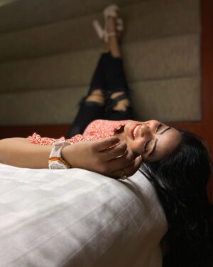 NAKSHATRA TRINAYANI Instagram - #nakshatra #smile 
.
@nakshatratrinayani 
.
.
.
.
.
.
.
.
:
#smile #live #love #happy #me #tollywood #actress #actresslife #telangana #hyderabad #india #cutebaby #pose #like #model #cutegirls😘