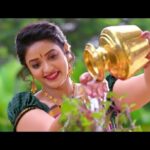 NAKSHATRA TRINAYANI Instagram - Wishing You All A Very Happy Vijaya Dashami #AmbicaAgharBatthi TVC ❤ Wrirtten nd Directed : @arthome_advertisers Singer : @lipsikabhashyam Music : @siddharth_music Desgined : @shilpacouture #Nakshatra #tollywood #Actress #telugufilmindustry