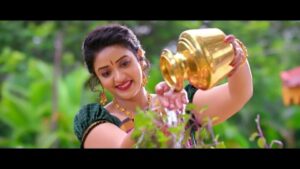 NAKSHATRA TRINAYANI Instagram - Wishing You All A Very Happy Vijaya Dashami
 #AmbicaAgharBatthi TVC ❤

Wrirtten nd Directed : @arthome_advertisers
Singer : @lipsikabhashyam
Music : @siddharth_music
Desgined : @shilpacouture 

#Nakshatra #tollywood #Actress #telugufilmindustry