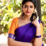 NAKSHATRA TRINAYANI Instagram - Telugudanam 🥰 . . PC @shareefnandyala Makeup @naidu_makeup_studio Hair @bhanu_makeup_hairstylist . . #nak #being #traditional #smart