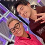 NaNa Master Instagram - #最後一頁 才是重點（笑 拿到2023年度猜歌王總冠軍🏆感謝神隊友阿拉斯，認識好多戰友好開心，能唱到《仨人》更開心？ 而且派派本人帥慘，愛💖 #那那大師 #阿拉斯 #曾靜玟 #呂衣喬 #艾融 #鹿希派 #大根 #LuLu #曾瑋中 #許清彬 #綜藝大熱門 #吳宗憲 #陳漢典