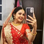 Nabanita Das Instagram - হাসি...