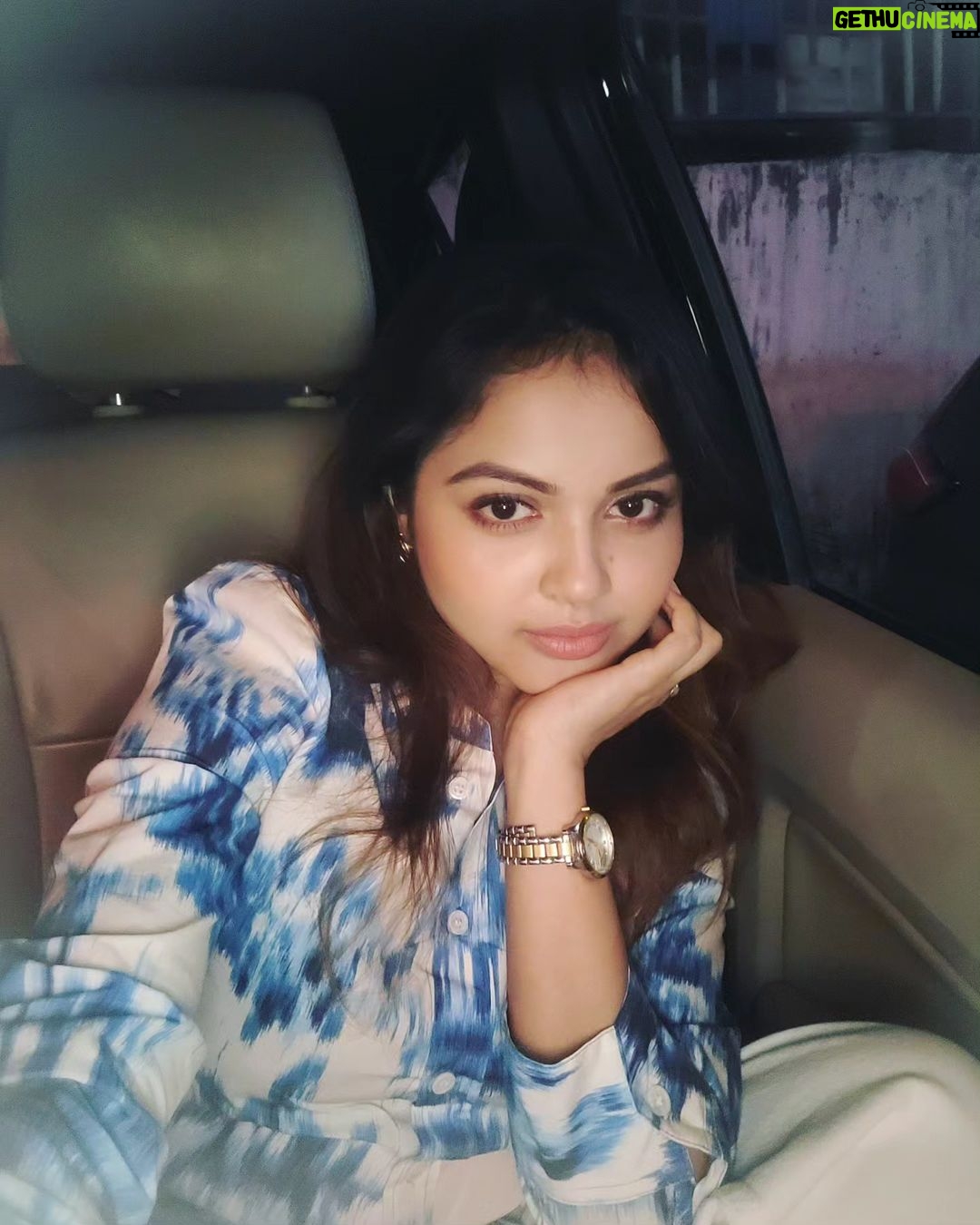 Nabanita Das Instagram - The best therapy is a long drive and good music..