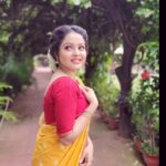 Nabanita Das Instagram - আজ থেকে দেখুন 'বিয়ের ফুল' শুধুমাত্র sun bangla র পর্দায়..ঠিক রাত ৮ টায়..