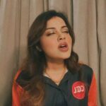 Nabanita Das Instagram - Why???🤔 #weekendmood #reelkarofeelkaro #reelitfeelit #funnyreels