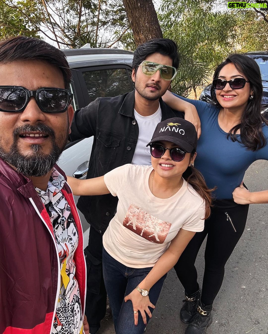 Nabanita Das Instagram - Moments..❤️ @eko_taa @souvikbanerjee.9 @manojojha007 📸- @myselfsubhro