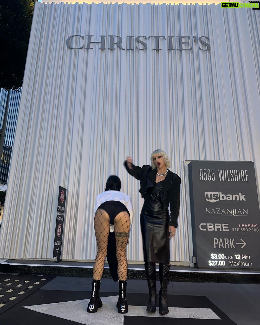 Nadezhda Tolokonnikova Instagram - "This Knife K•lls The Patriarchy" at @christiesinc 💒🥷 100% go to @unicef 🖤 Current bid: $3200 Bidding is live for the next 4 days. Curator: @arushikapoor1 16 x 20 inches canvas, faux fur, steel, wood "This Knife K•lls The Patriarchy" is a genesis piece of "De•th by 1000 Cuts" project. The artist uses repurposed metal foraged from an abandoned prison. In the production of these works, the artist uses her skills that she learned while being subjected to forced labor during the 2 years she served as a political prisoner in Russian labor camps. De•th by 1000 cuts refers to an ancient method of tort•re in which numerous small cuts were made on a victim's body. None of the cuts were deadly by themselves, but the combination of them would cause them to die a slow, painful de•th. Similarly, every activist who raise a voice against an oppressive authoritarian system, causes it to ble•d and to, eventually, 🪦. The artist who was thrown in prison for her art and has to bear her criminal record for the rest of her life, is reclaiming the identity of a criminal, wears it as a badge of honor, grabs back her agency and stands up against oppressors. Lucky to be working with @properreplica on this project. Link to the auction in bio 🔪🪦