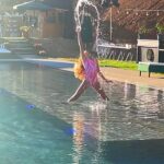 Nadine Njeim Instagram - الله يحميكي يا حياتي وفرحتي بتحبي الحياة و بتحبي الفرح روحك نقية و برائتك تاجك و جمالك ❤️ بس تكوني معي فرحتك ضحكتك وجهك كلك بتكوني عم تشعّي فرح وكرمالك وكرمال جوڤاني مستعدة اعمل كل شي حتى احميكم